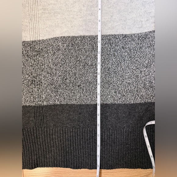 REITMANS Cashmere Blend Sweater - Grey Striped Color Block - Picture 5 of 6